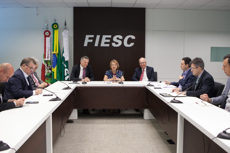 FIESC busca fortalecimento de parcerias com a Alemanha