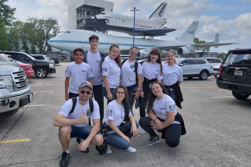 Antes do início das competições, a equipe de Concórdia visitou a estação espacial em Houston. Foto: Divulgação/SESI