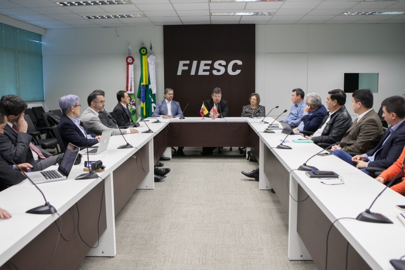 Grupo que já esteve em Joinville cumpre agenda em Florianópolis para conhecer melhor o polo de TIC (foto: Filipe Scotti)