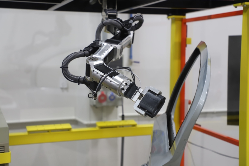 Robô desenvolvido pelos Institutos SENAI de Inovação em Joinville é solução global da GM