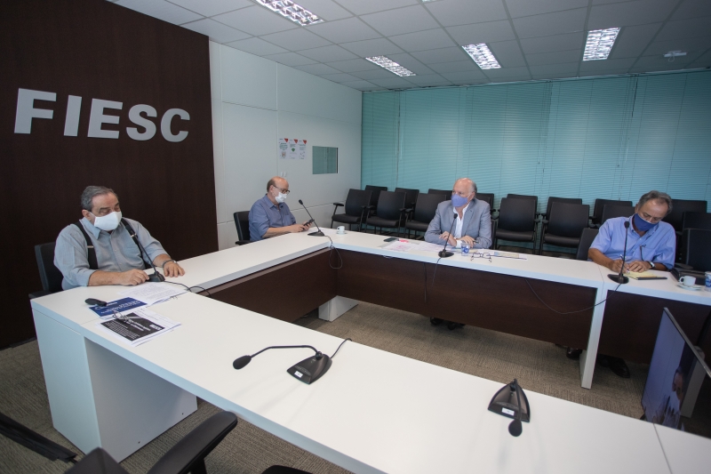 Todos os corredores rodoviários de SC carecem de amplos programas de melhoria