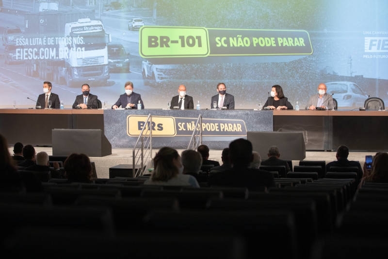 Revisão antecipada do contrato de concessão da BR-101 pode acelerar melhorias
