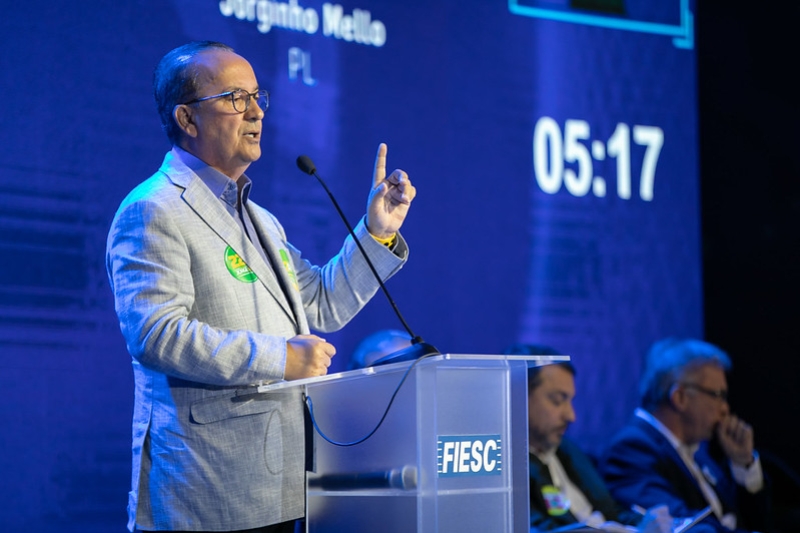 Governador eleito, Jorginho Mello, encontra industriais na FIESC nesta sexta