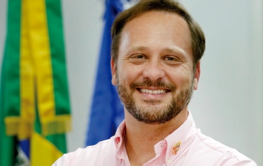Prefeito Adriano Silva