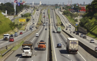 FIESC manifesta preocupação com possível paralisação dos caminhoneiros