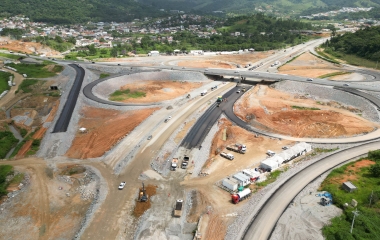 Contorno tem pavimentação concluída no trecho entre a BR-282 e a BR-101 em Biguaçu