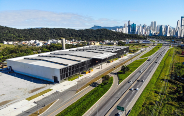 Evento sobre investimentos reúne especialistas em Balneário Camboriú