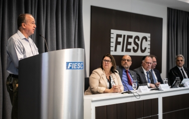 SC precisa ampliar geração e transmissão de energia para atender demanda crescente