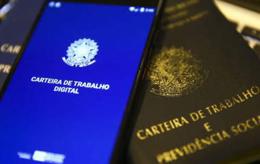 Indústria de SC gera 1,3 mil empregos em outubro