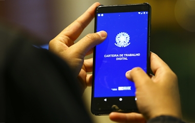 Novos incentivos garantem R$ 4,3 bilhões em investimentos privados em SC