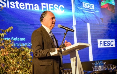 Em São Miguel do Oeste, Seleme destaca força da indústria e apoio da FIESC ao setor