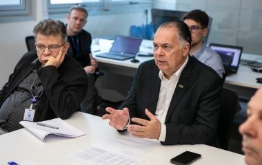 FIESC detalha ao setor moveleiro ações para minimizar impactos do tarifaço