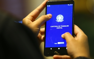 Indústria catarinense fecha 1,75 mil vagas de emprego em agosto