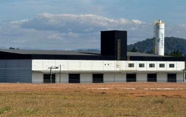 Lightwall inaugura fábrica de pré-moldados em Brusque