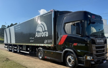 Aurora adota carreta que carrega volume refrigerado 14% maior que o padrão
