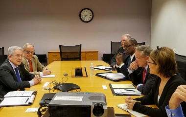 Em reunião com o Departamento Educacional dos Estados Unidos, Côrte avalia formação profissional 