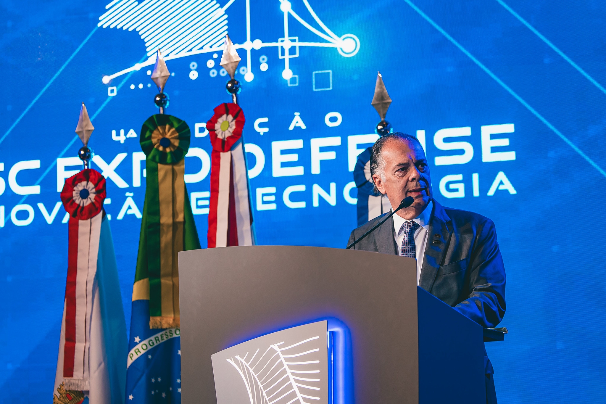 Seleme na Expo Defense