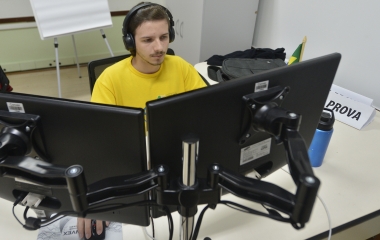 Catarinense leva 1º lugar em simulados internacionais de Soluções de Software para Negócios