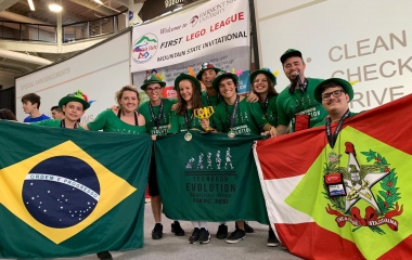 Design mecânico de robô catarinense é o segundo melhor do mundo em torneio internacional