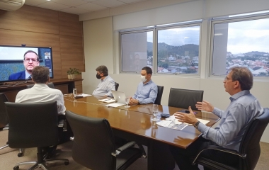 Em comissão da Alesc, FIESC apresenta ações no enfrentamento à pandemia