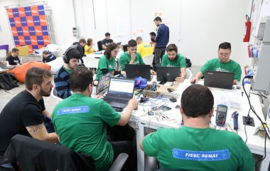 Mais de 800 alunos do SENAI em SC participam de disputa de inovação