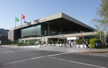 Projeto estadual que extingue voto de desempate em temas tributários será avanço, avalia FIESC