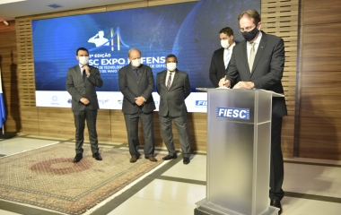 FIESC e Ministério da Defesa firmam cooperação, com foco em tecnologia e inovação
