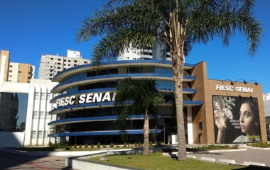 Rede de ensino superior do SENAI dá início às atividades acadêmicas com novas graduações