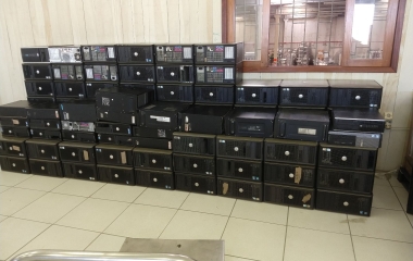 Parceria entre SENAI e WEG viabiliza doação de computadores em SC