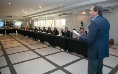 FIESC presta reconhecimento a docentes e estudante do SENAI  