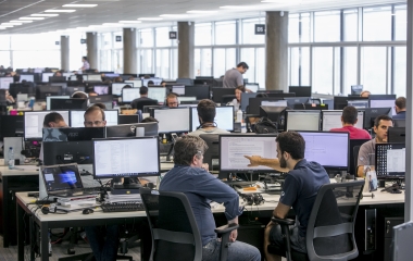 Com remuneração média de R$ 4,7 mil, sobram oportunidades na área de tecnologia