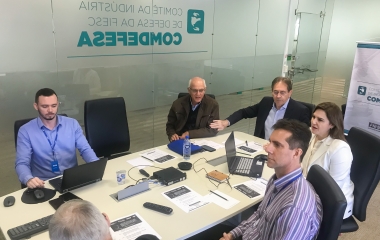 FIESC debate participação das micro e pequenas empresas no mercado de defesa