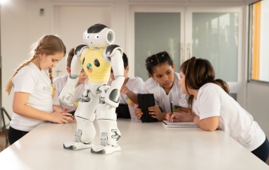 Escola S abre matrículas e tem 100 bolsas de estudo gratuitas