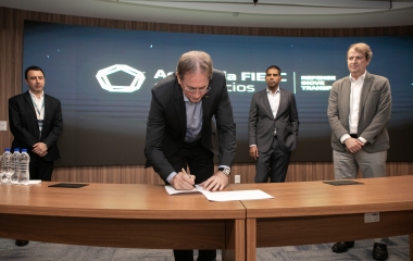 FIESC firma parcerias com a Nova School of Business e Sebrae