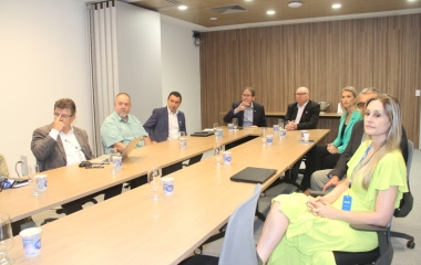 FIESC e Secretaria da Educação debatem ações conjuntas