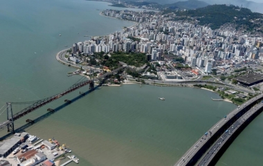 Dinamismo econômico puxa competitividade de Florianópolis para o primeiro lugar nacional 