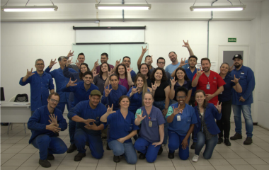 Em parceria com o SESI, Tupy investe em curso de Libras para proporcionar ambiente mais inclusivo