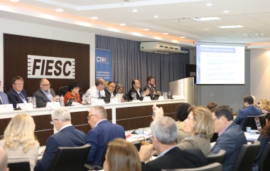 Em reunião do Conselho Nacional de Educação, SENAI debate ensino técnico