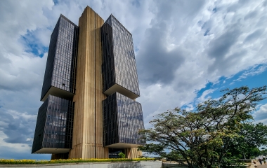 Para FIESC, decisão do Banco Central reforça urgência do equilíbrio fiscal