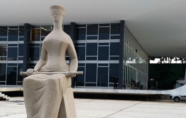 FIESC insiste na desoneração da folha em manifestação a parlamentares de SC
