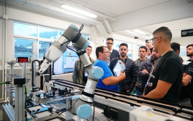 Acadêmicos do UniSENAI têm imersão em novas tecnologias 