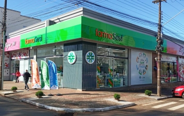 farmaSesi, rede de farmácias do SESI/SC, abre loja em Pinhalzinho, oeste do estado