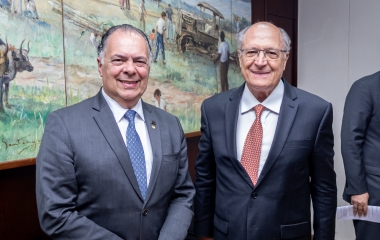 A Alckmin, FIESC pede inclusão de madeira e móveis em lista de exceções ao tarifaço