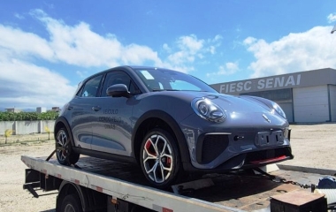 SENAI/SC e Grupo Dimas firmam convênio para ampliar formação em eletromobilidade