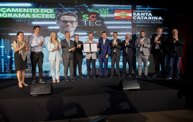 Governo do Estado oferece 155 mil vagas gratuitas em cursos de tecnologia e IA