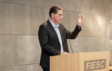 Indústrias precisam se reinventar para competir em mercados globais