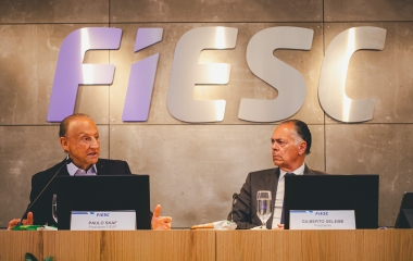 Presidente da Fiesp defende diplomacia comercial para enfrentar tarifaço 