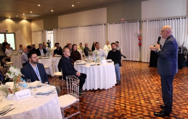 Empresários e lideranças debatem oportunidades para o crescimento econômico de Videira 