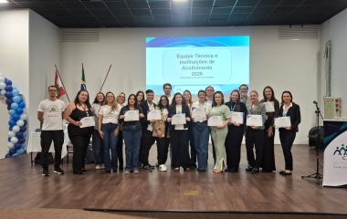 Programa Novos Caminhos homenageia jovens e parceiros em Brusque