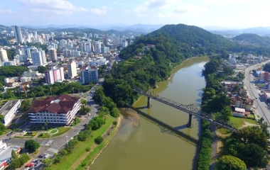Hub Social ouve comunidade para definir prioridades de investimento em Blumenau
